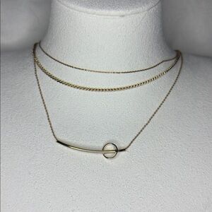 Nordstrom’s NWT Dainty Short Choker Triple Layered Necklace